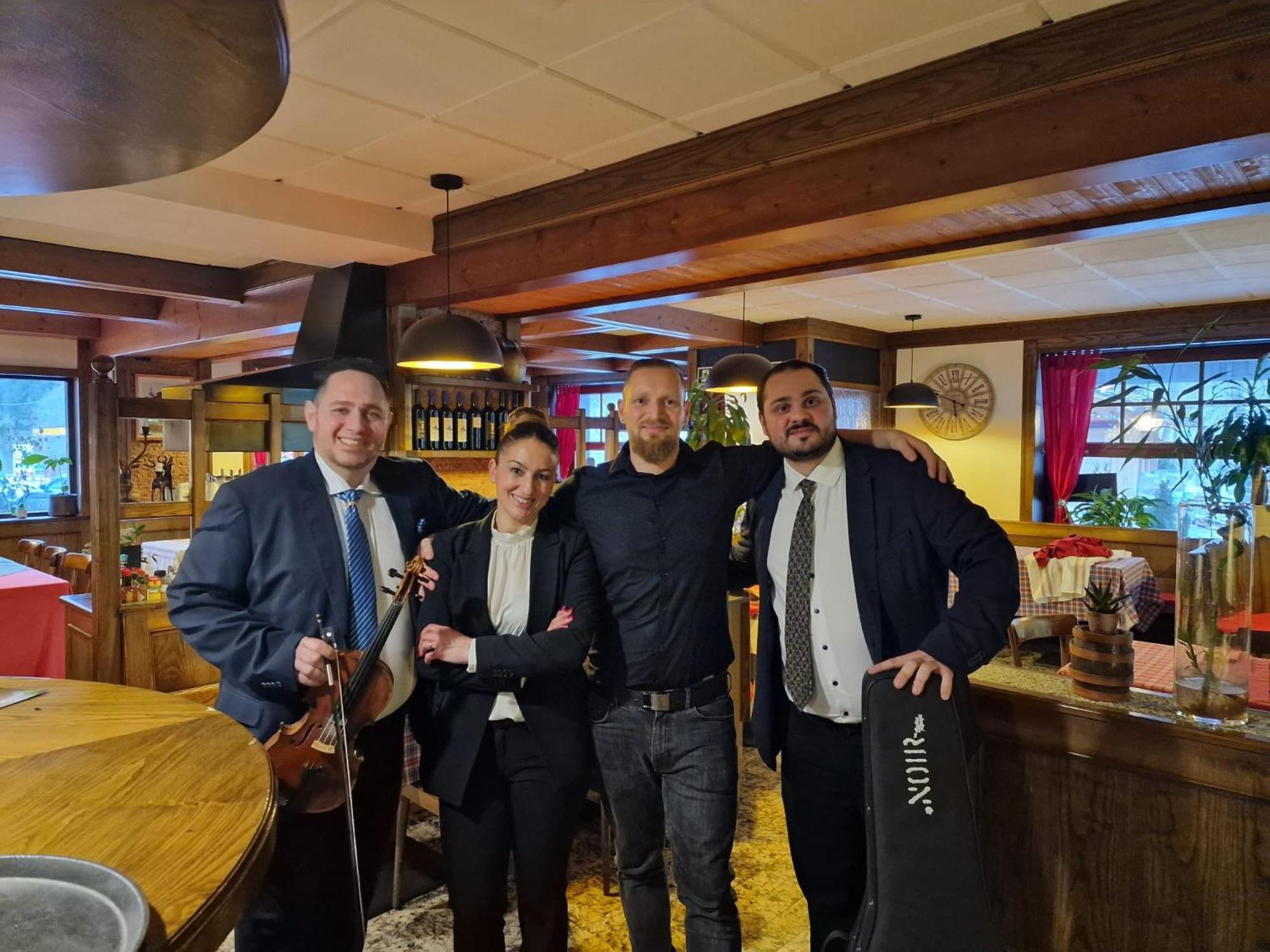 Les Touristes Otel Chatelard Dış mekan fotoğraf