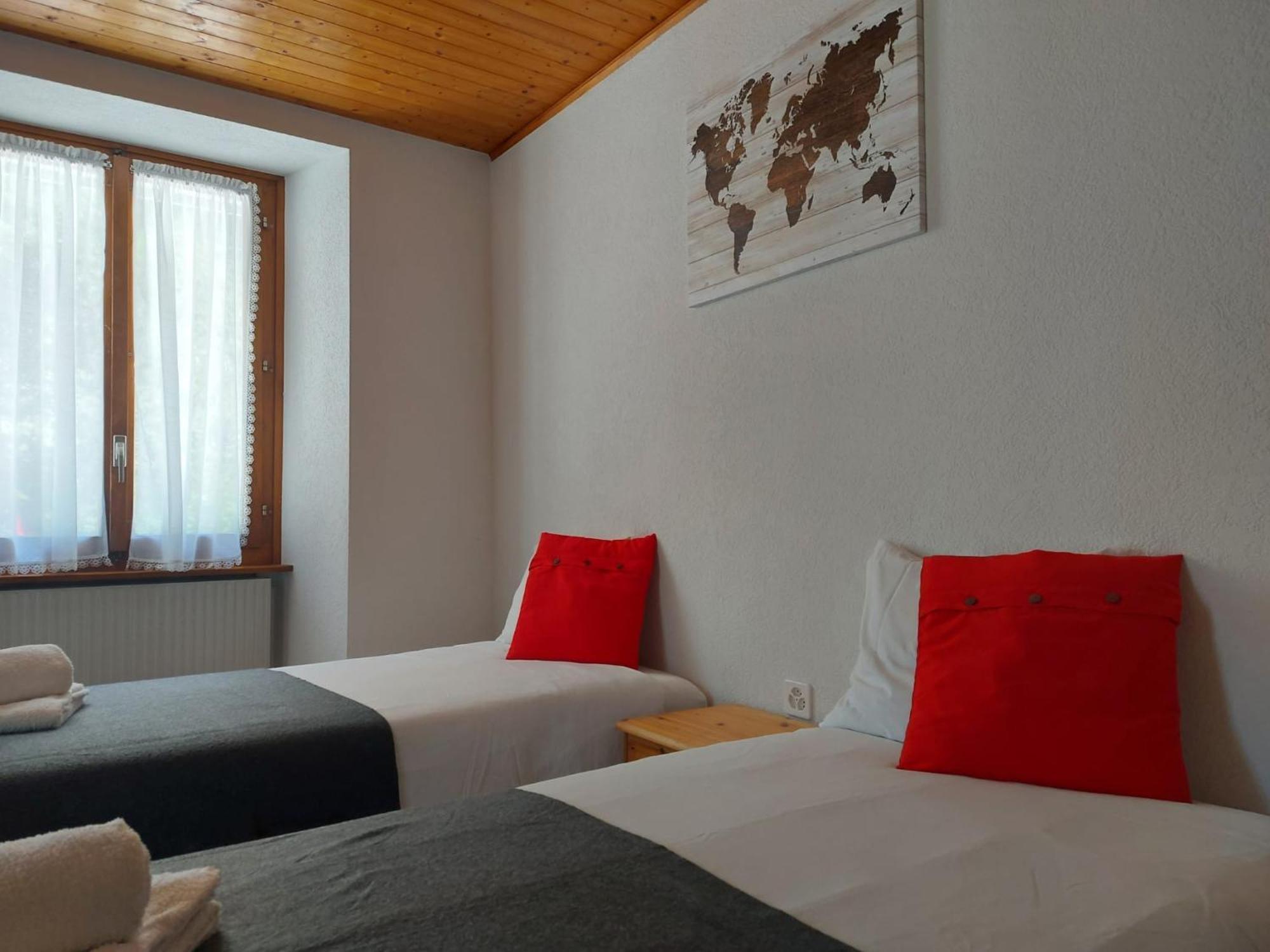 Les Touristes Otel Chatelard Dış mekan fotoğraf